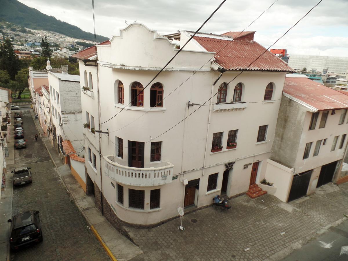 Hostel Revolution Quito Exterior foto